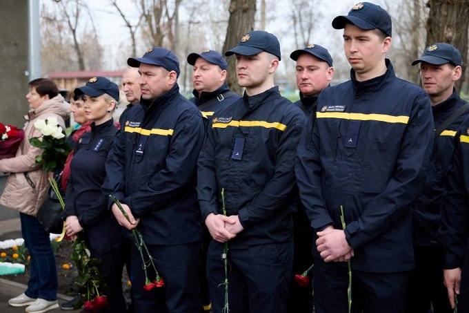 Новини Харкова: вшанували загиблих рятувальників